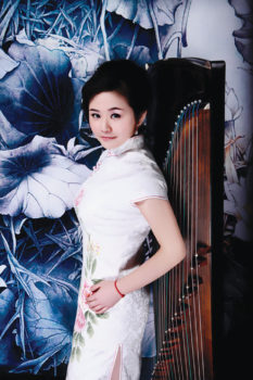 Chinese guzheng player Jing Xia will perform with SASO January 27-28.