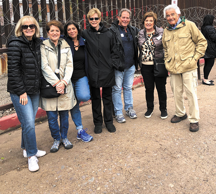 Members of The Shalom Club visit Nogales on a tour sponsored by the Jewish Federation of Southern Tucson; photo by Larry Schweitzer.