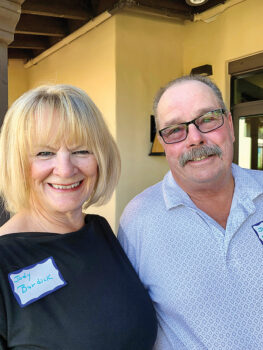 Jody and John Burdick, formerly of California, enjoy golf, pickleball, woodworking, and glass works. They are eager to get to know their neighbors in Unit 17.